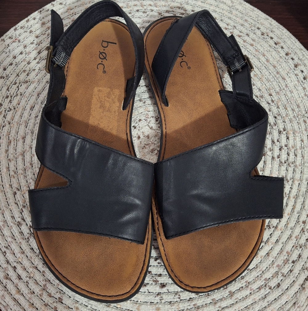 Boc Black Leather Slingback Comfort Sandals - Women's Size 8. - Picture 2 of 7
